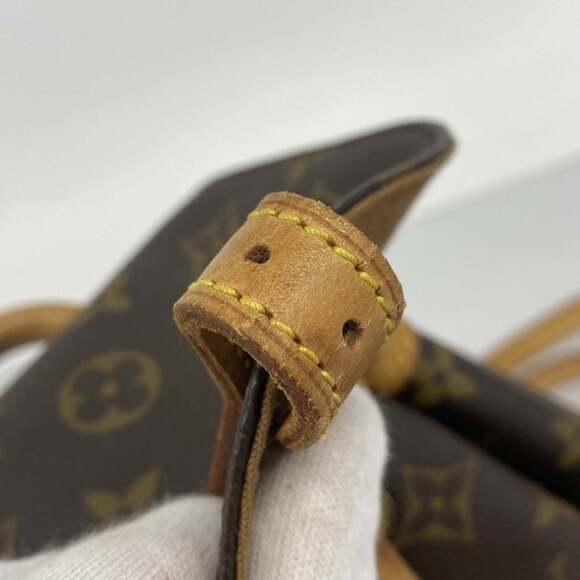 LOUIS VUITTON Authentic Brown Monogram Backpack main image 4